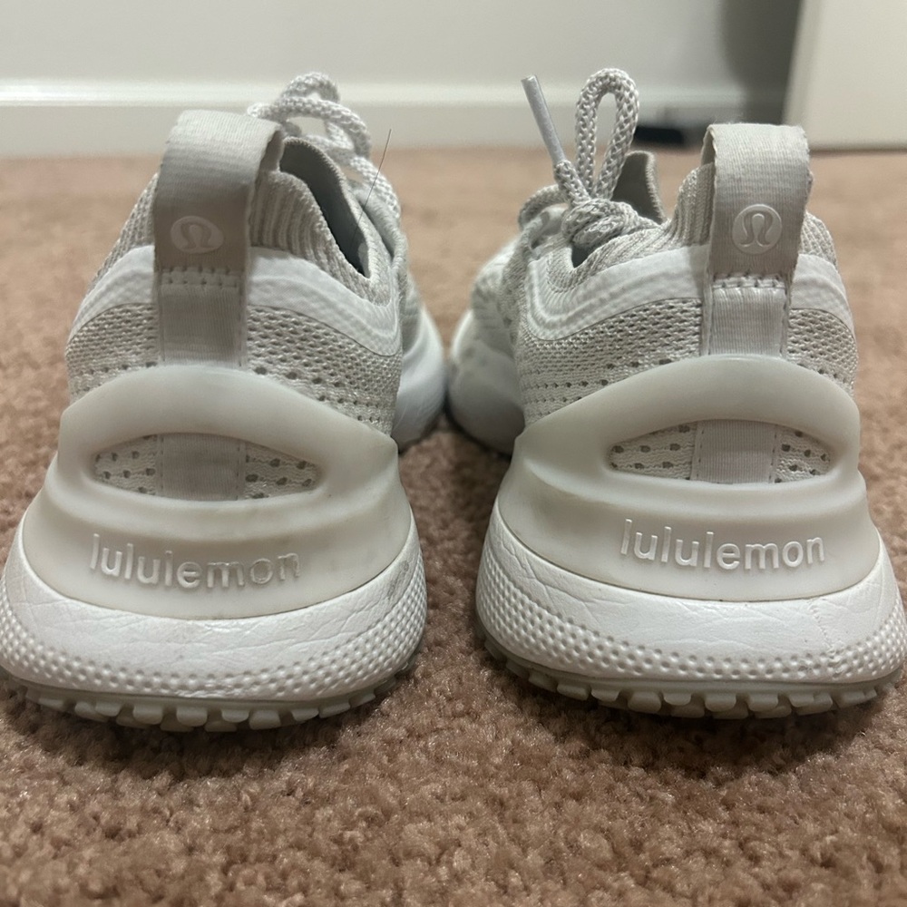 lululemon athletica women’s Cream Sneakers